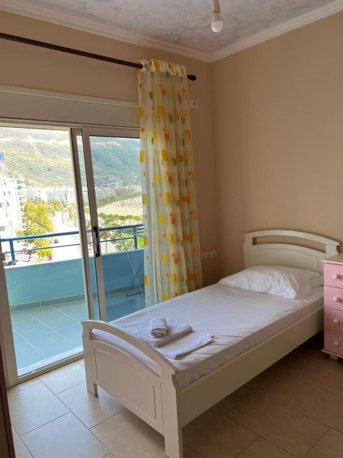 Marina House Appartement Vlorë Buitenkant foto