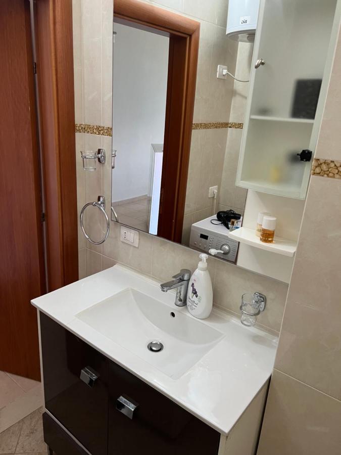 Marina House Appartement Vlorë Buitenkant foto