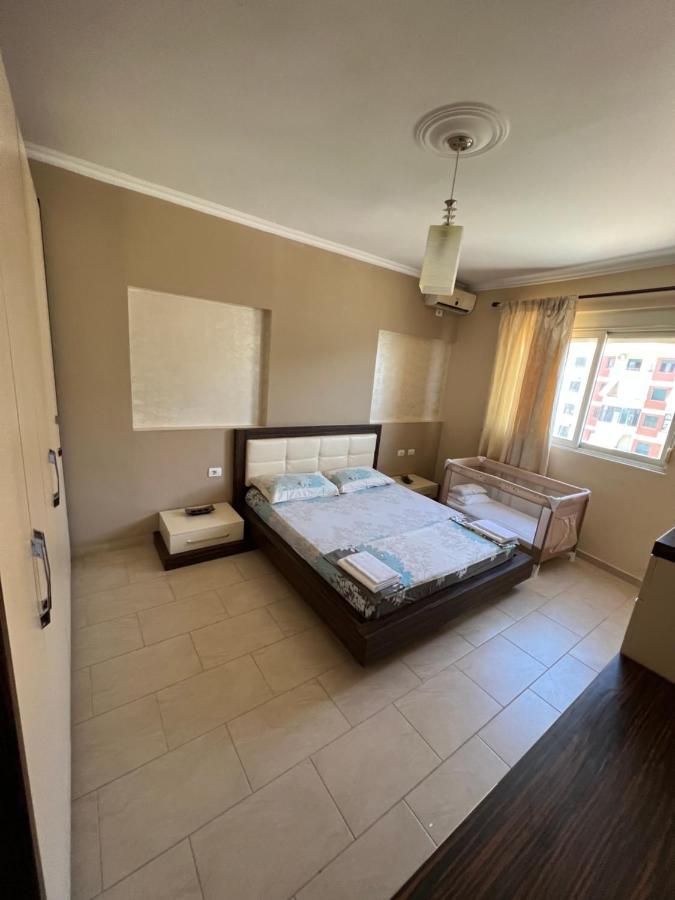 Marina House Appartement Vlorë Buitenkant foto