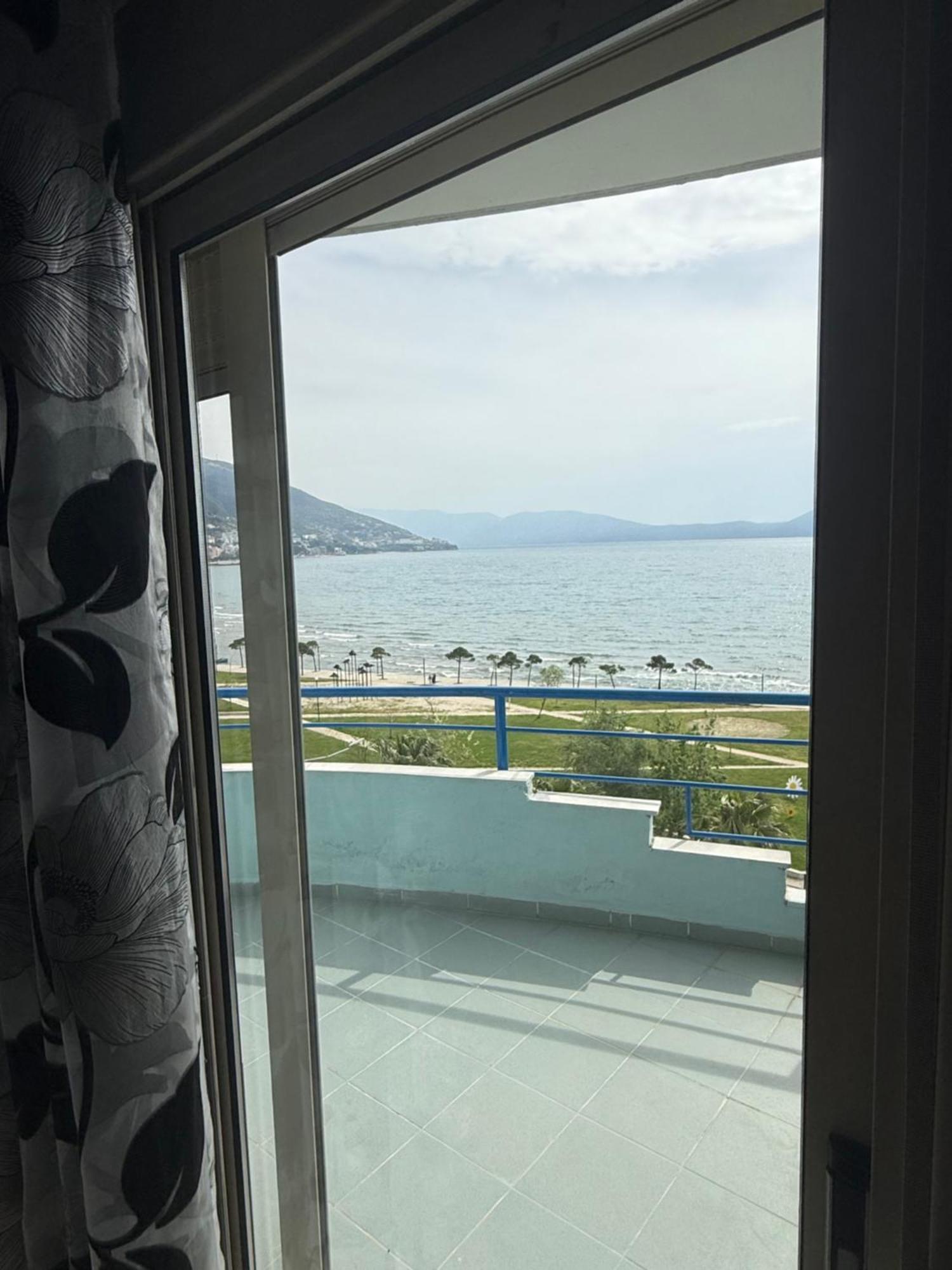 Marina House Appartement Vlorë Buitenkant foto